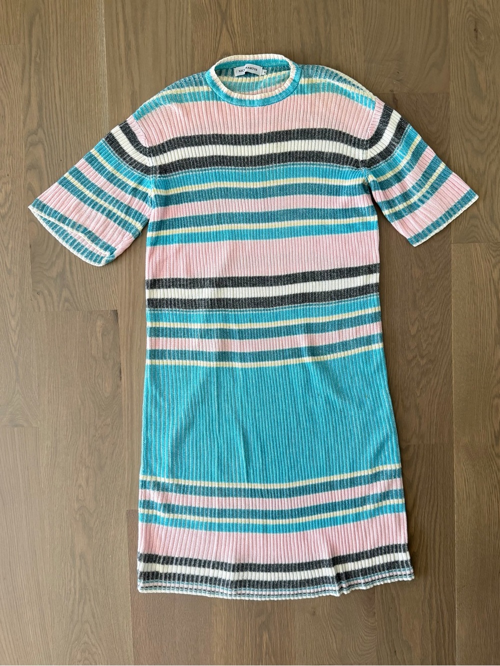 Nice Martin ‘Porter’ rib knit dress 💗🩵 - Picture 2 of 7